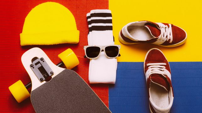 stylish-set-skateboarder-sneakers-socks-PGWMT5S